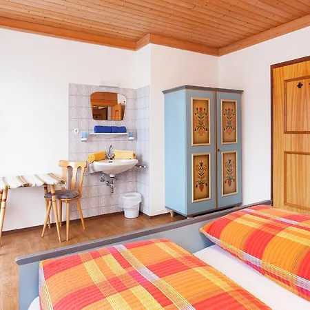 Spacious Near Area In Apartamento Mittersill