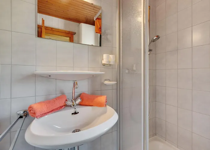 Spacious Near Area In * ميترسل