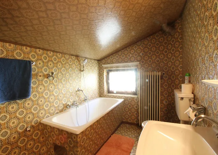 Spacious Near Area In شقة ميترسل